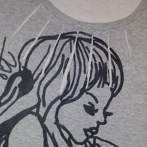 $4/20 Parasuco detailed sweater - Picture 2 of 4